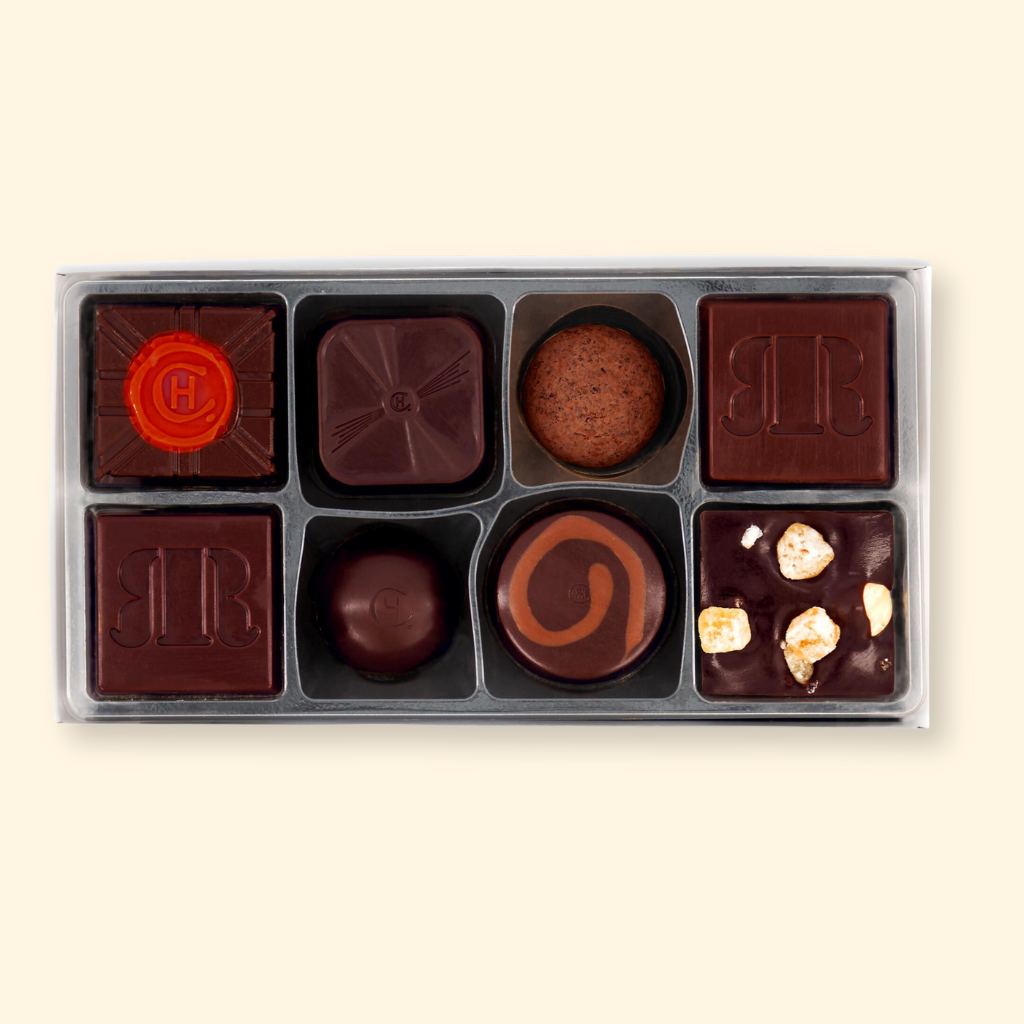 Thumbnail: Festive pocket selection Image 5