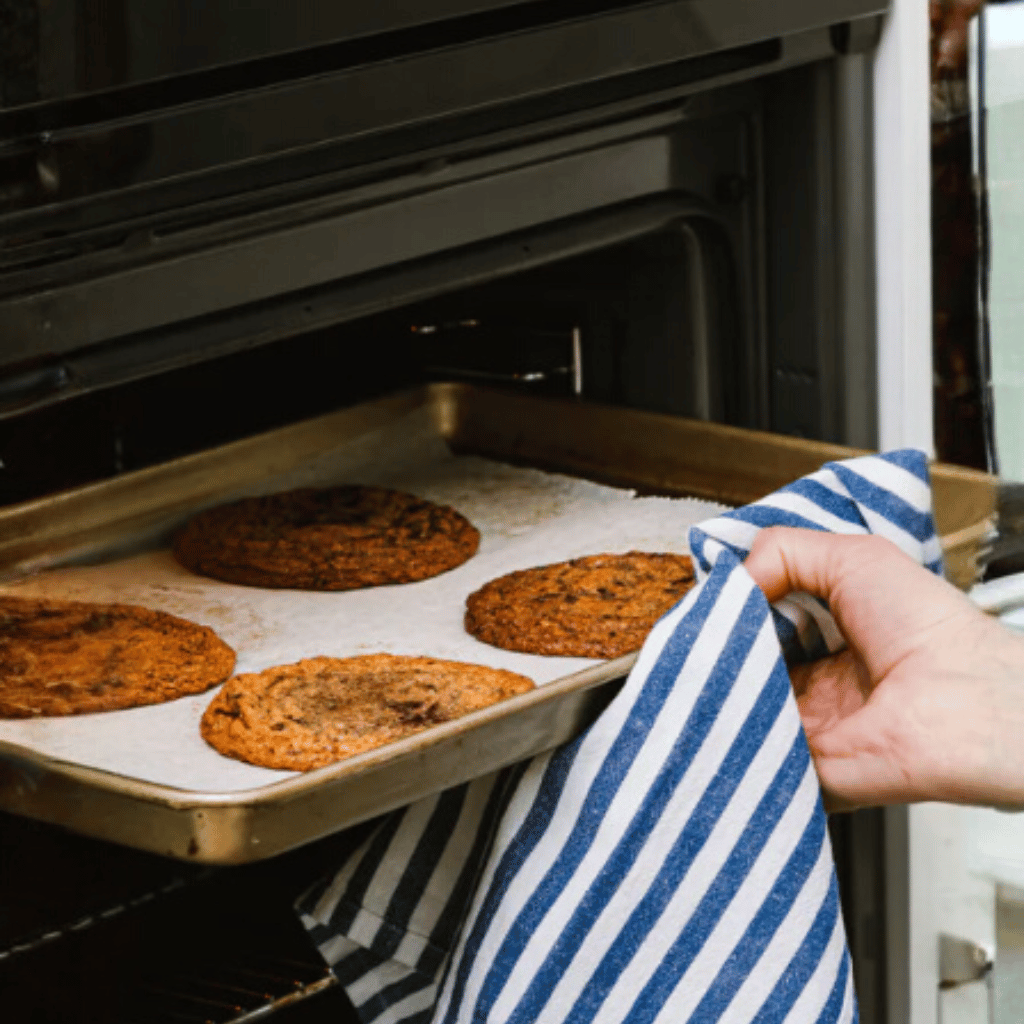 Thumbnail: Gourmet cookie dough trio Image 1