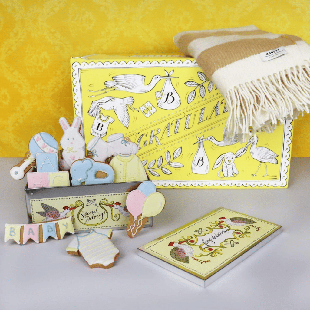 Thumbnail: New baby blanket gift box Image 1