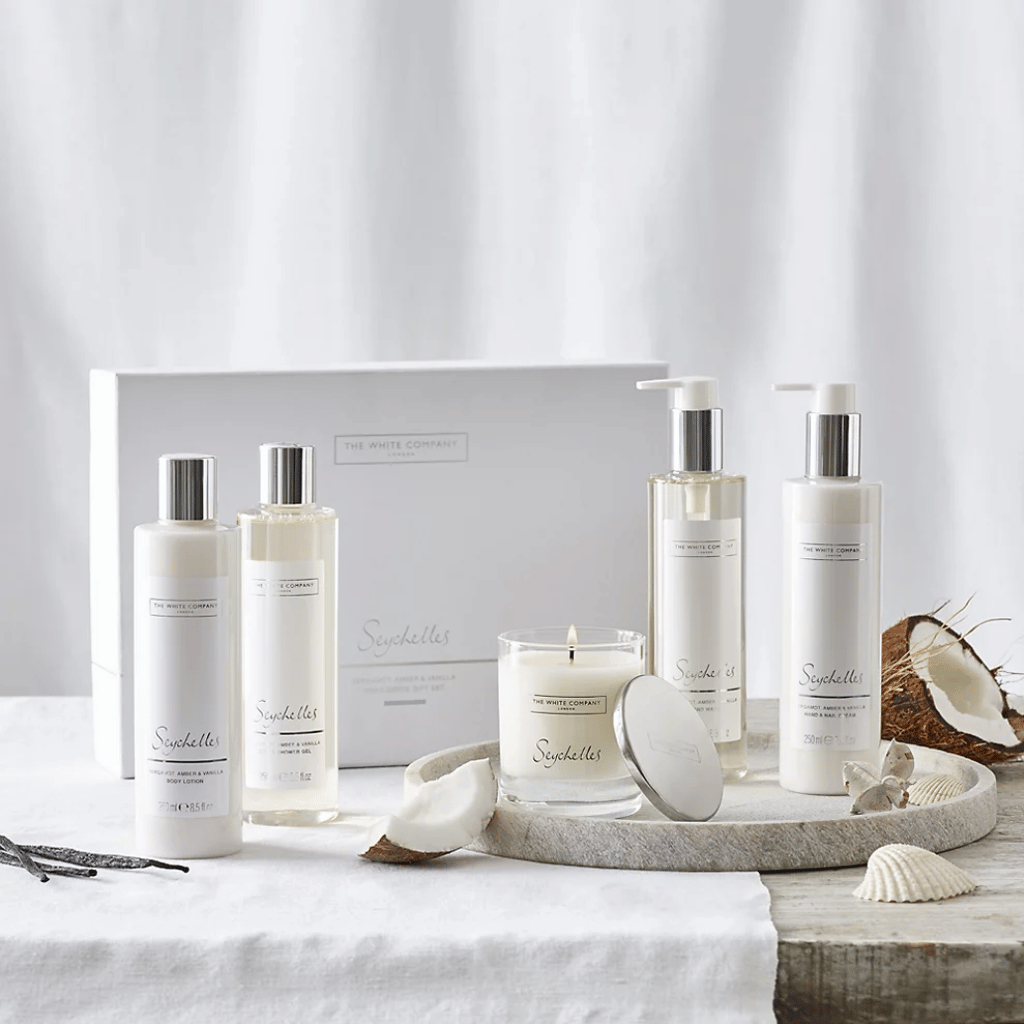 Thumbnail: Indulgence gift set Image 3