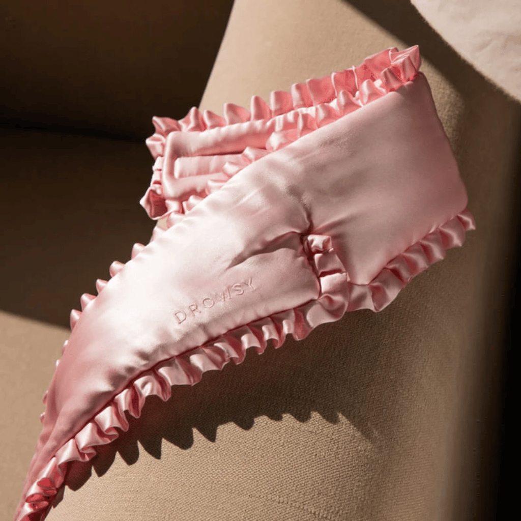Thumbnail: Ruffled silk sleep mask Image 6