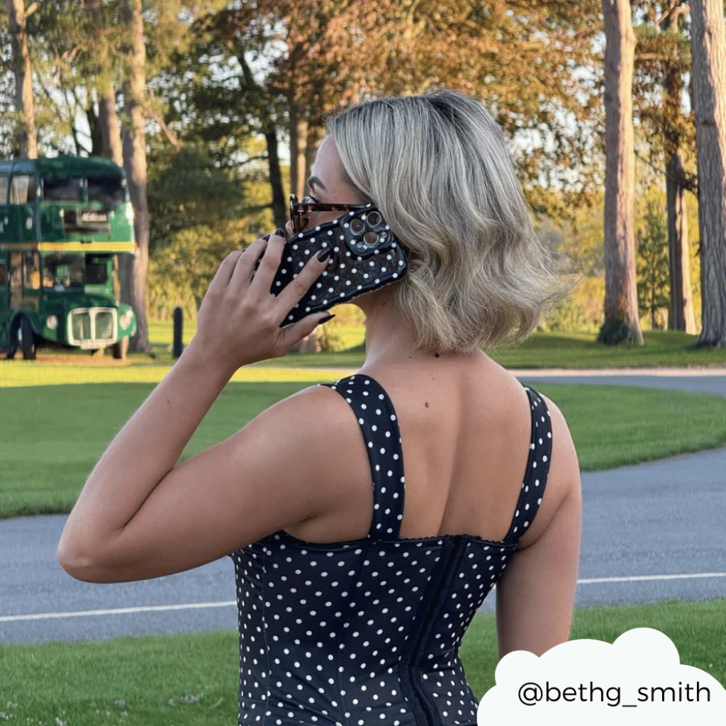 Thumbnail: Wavy iPhone case Image 7