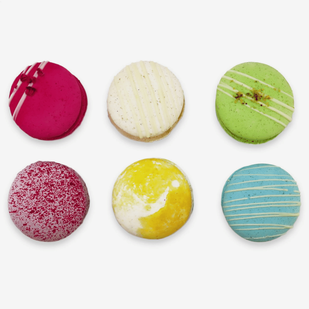 Thumbnail: Mini rainbow macarons Image 3