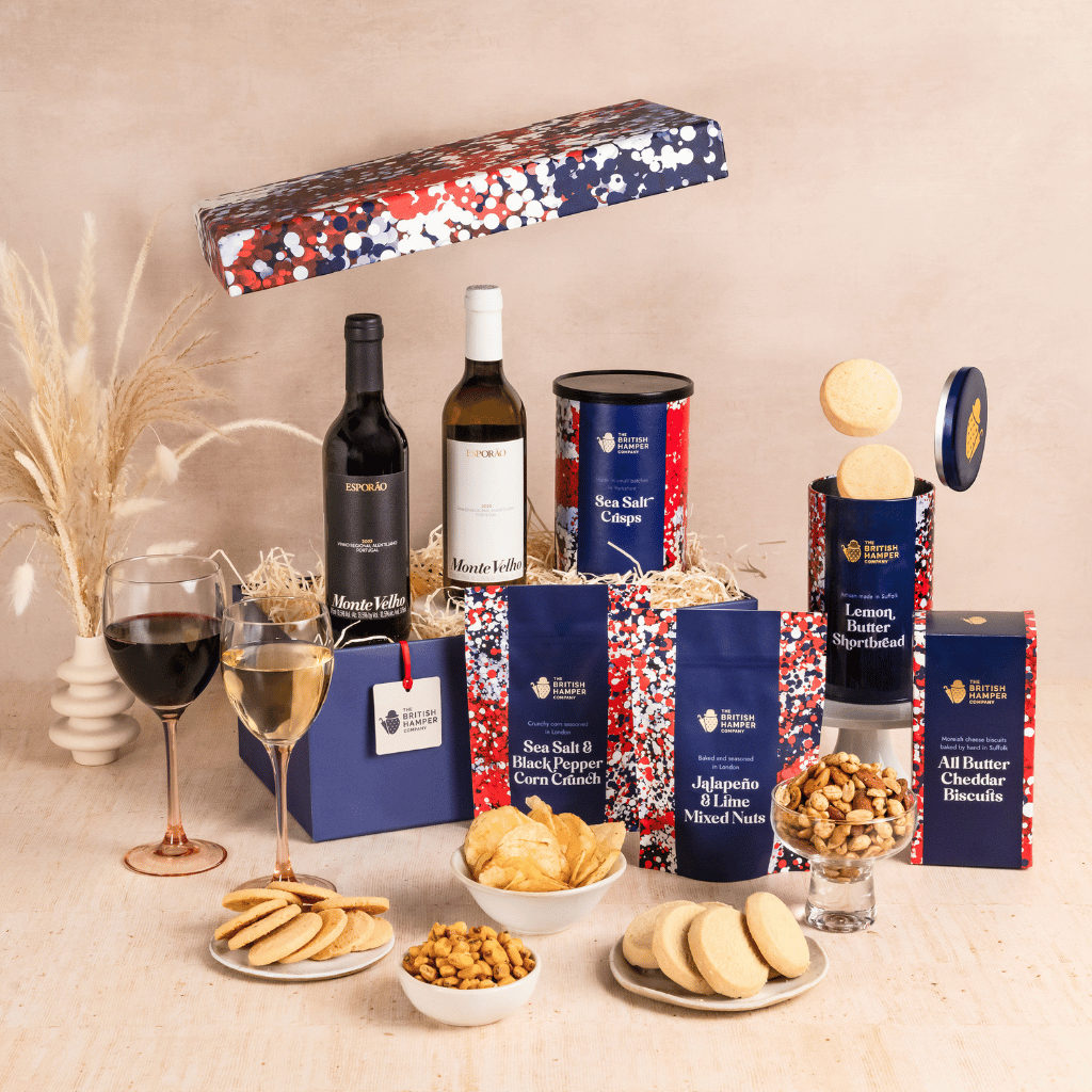 Thumbnail: Signature hamper Image 1