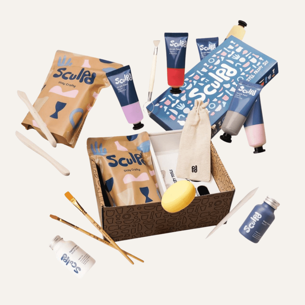 Thumbnail: Pottery & paints kit Image 6