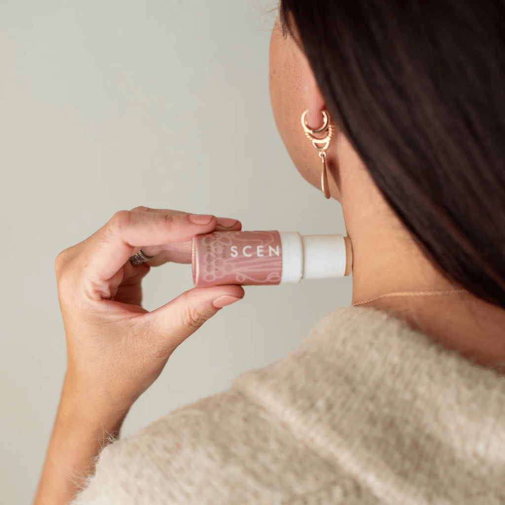 Thumbnail: Pulse point balm Image 1