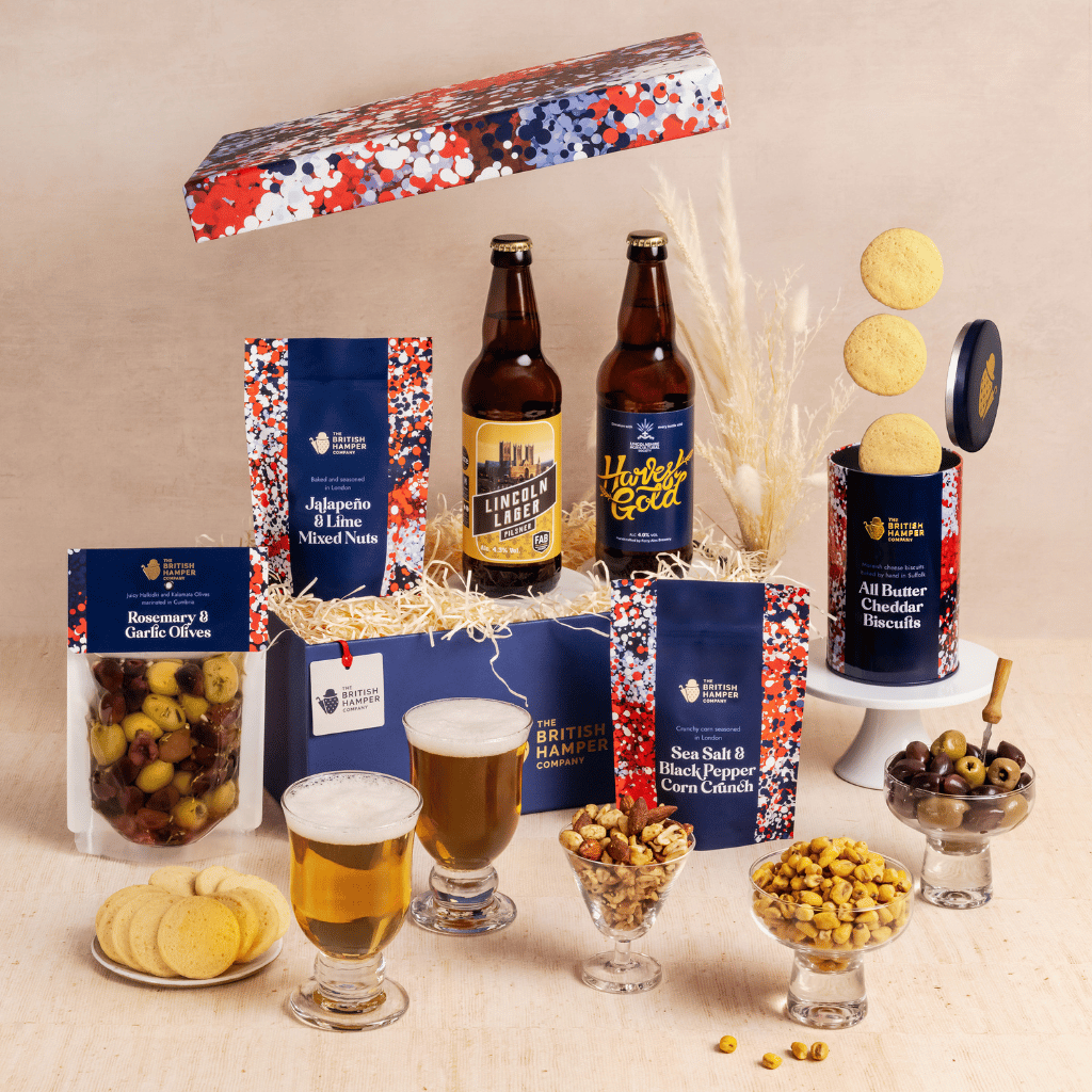 Thumbnail: Indulgent hamper Image 1