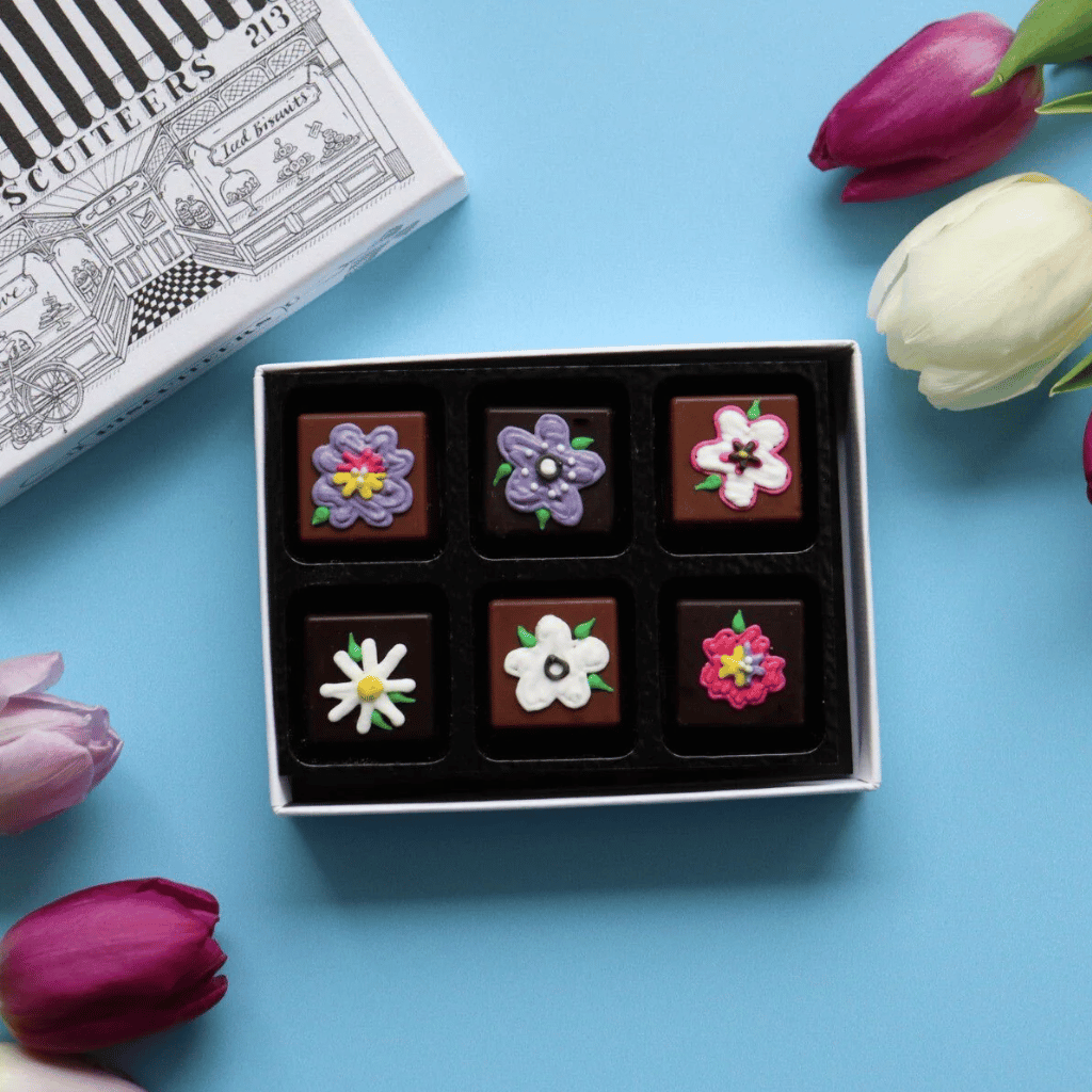 Thumbnail: Mini bouquet chocolates Image 2