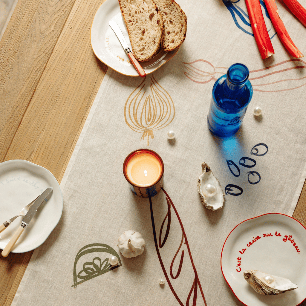 Thumbnail: Illustrated table runner Image 3