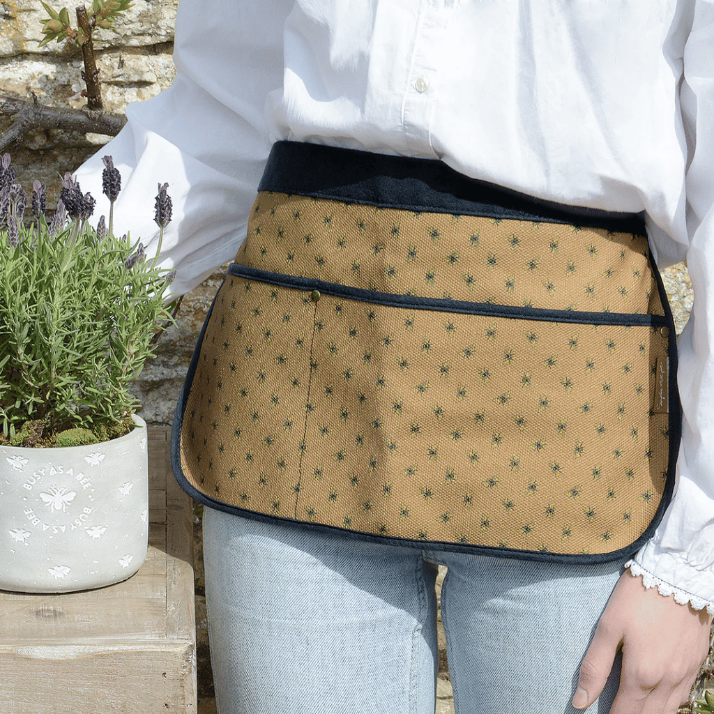 Thumbnail: Bees garden belt apron Image 1
