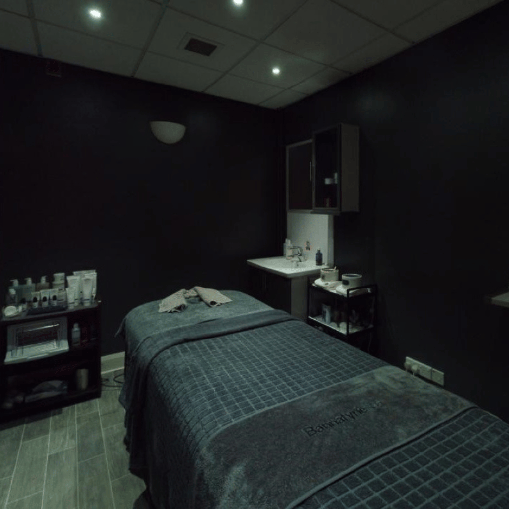 Thumbnail: Classic Spa Day with Treatment Image 2