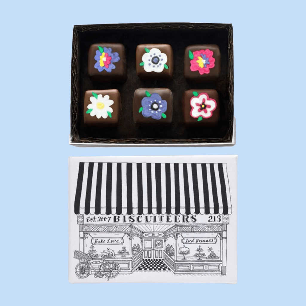 Thumbnail: Mini bouquet chocolates Image 3