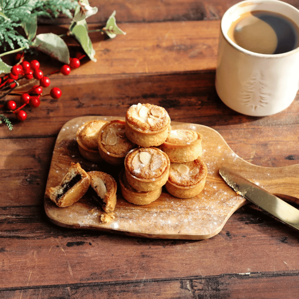 Thumbnail: Mini mince pies Image 1