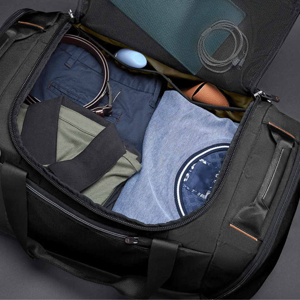 Thumbnail: Travel duffle Image 3