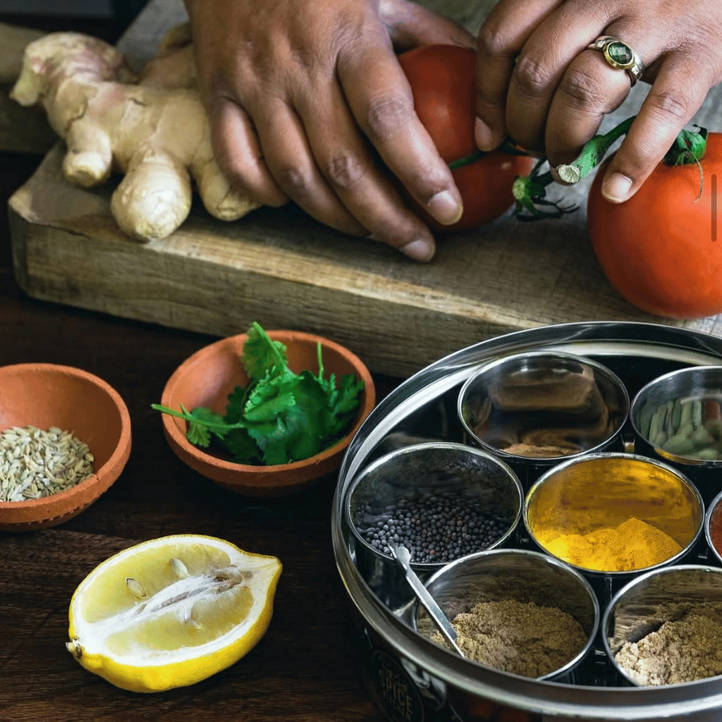Thumbnail: Spice tin Image 3