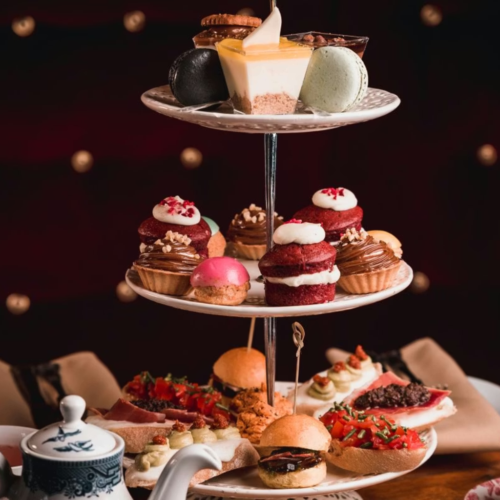 Thumbnail: Choice of 110+ Experiences Image 4