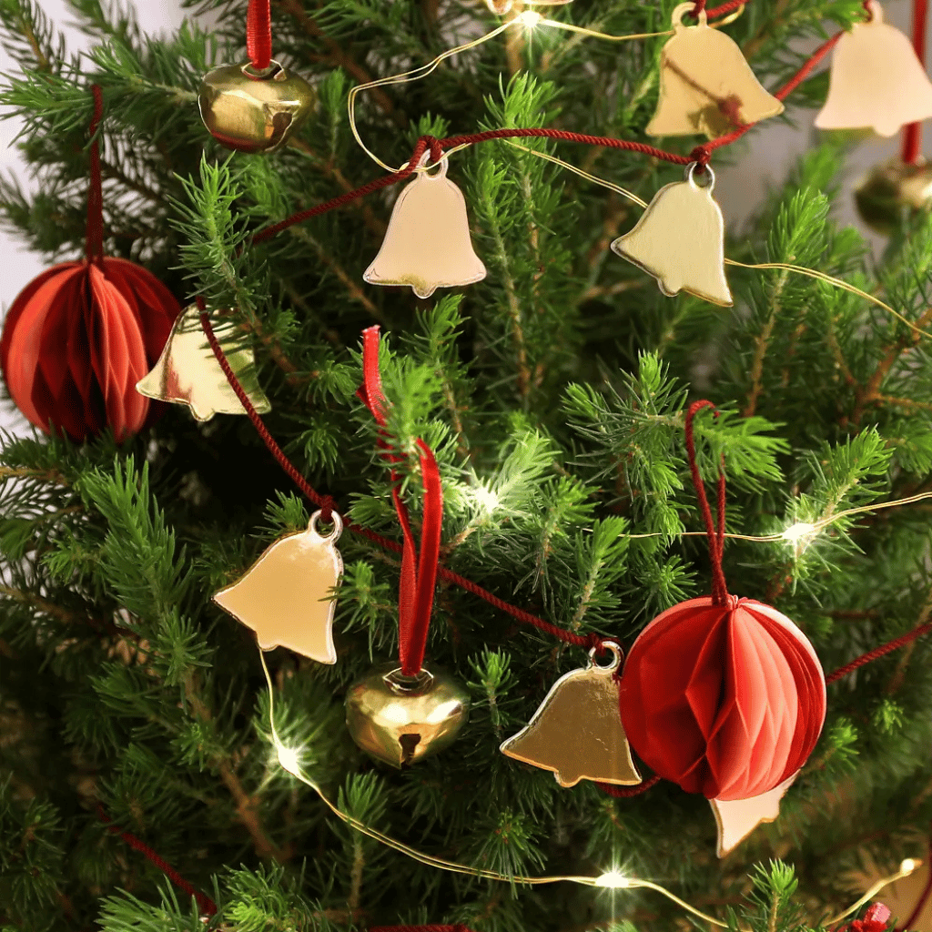 Thumbnail: Jingle bell tree Image 2