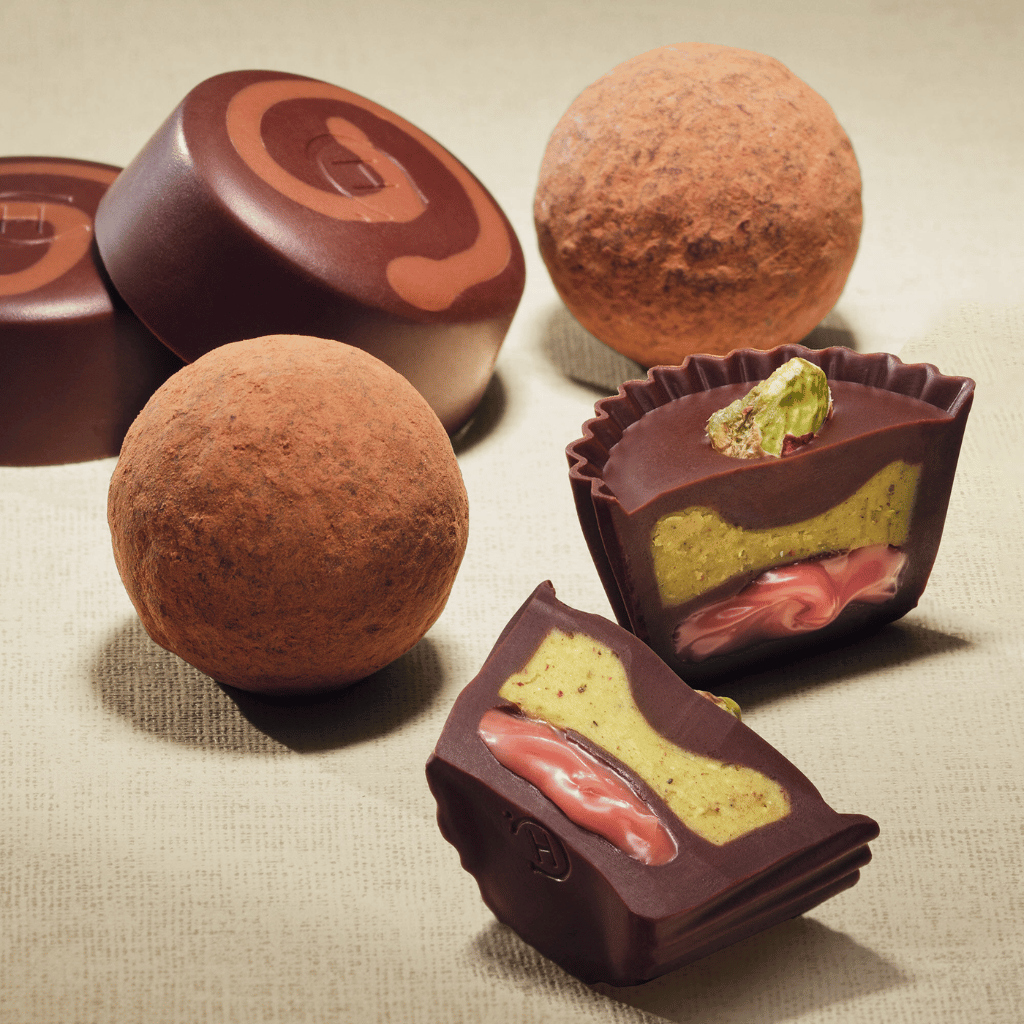 Thumbnail: 58 piece selection box Image 2