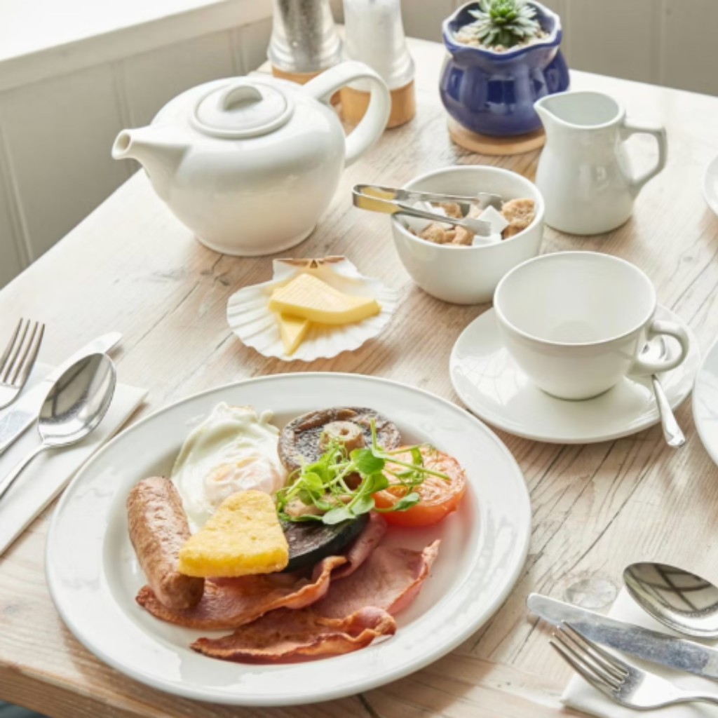 Thumbnail: One Night Cornish Escape for Two Image 4