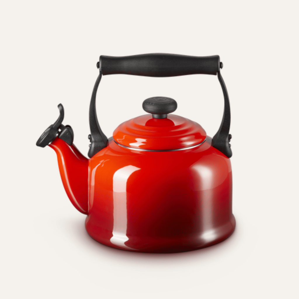 Thumbnail: Traditional stovetop kettle Image 3