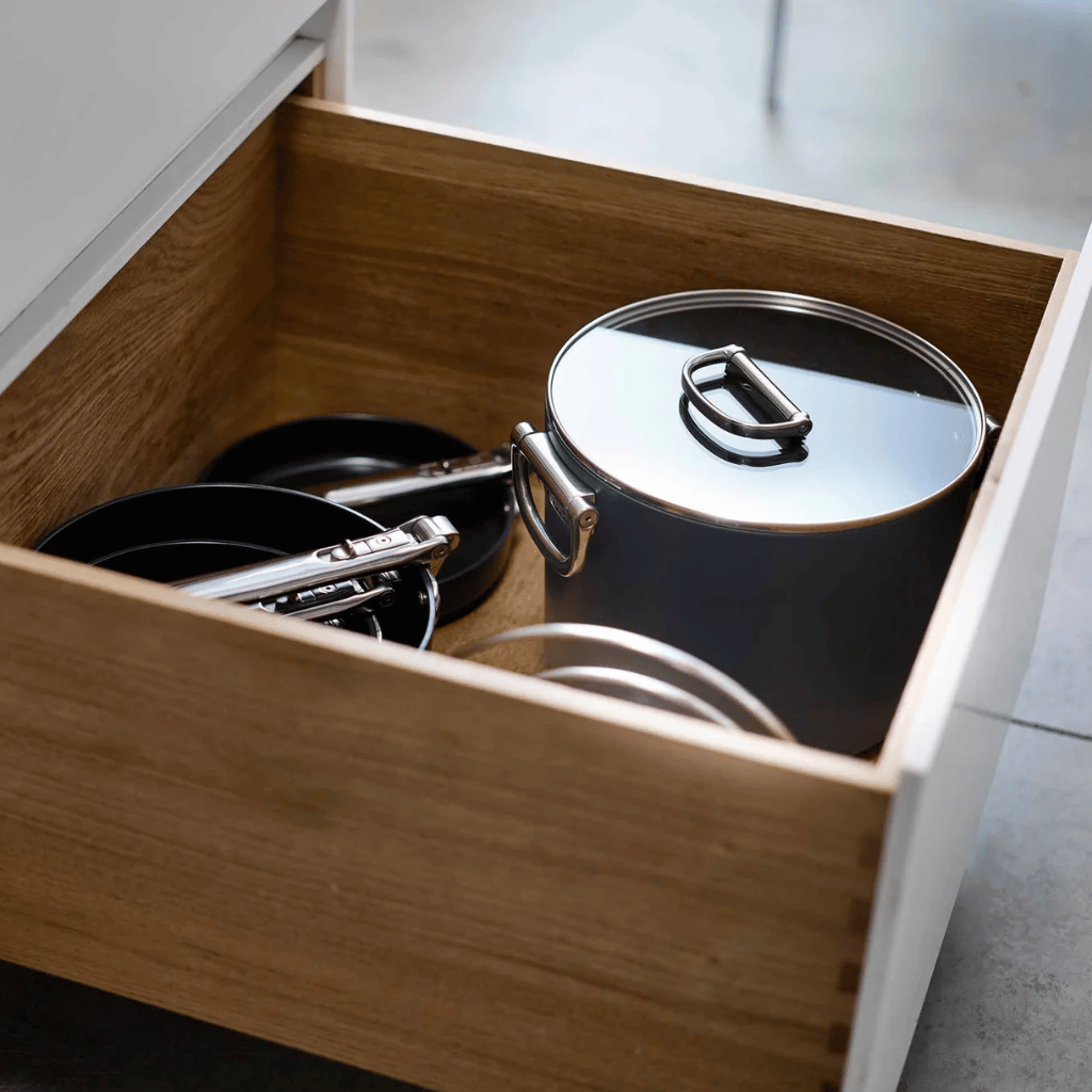 Thumbnail: Non-stick stock pot & lid Image 2
