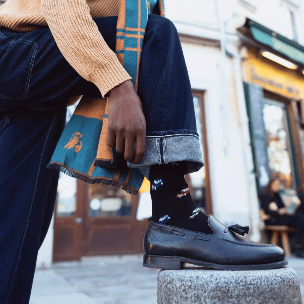 Thumbnail: Statement pair of men's bamboo socks Image 3