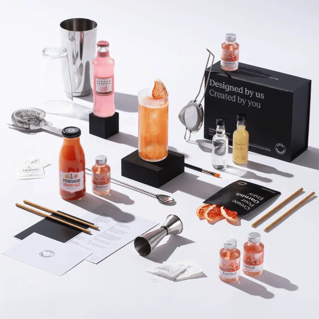 Thumbnail: Cocktail gift set & bar equipment (Advanced) Image 6