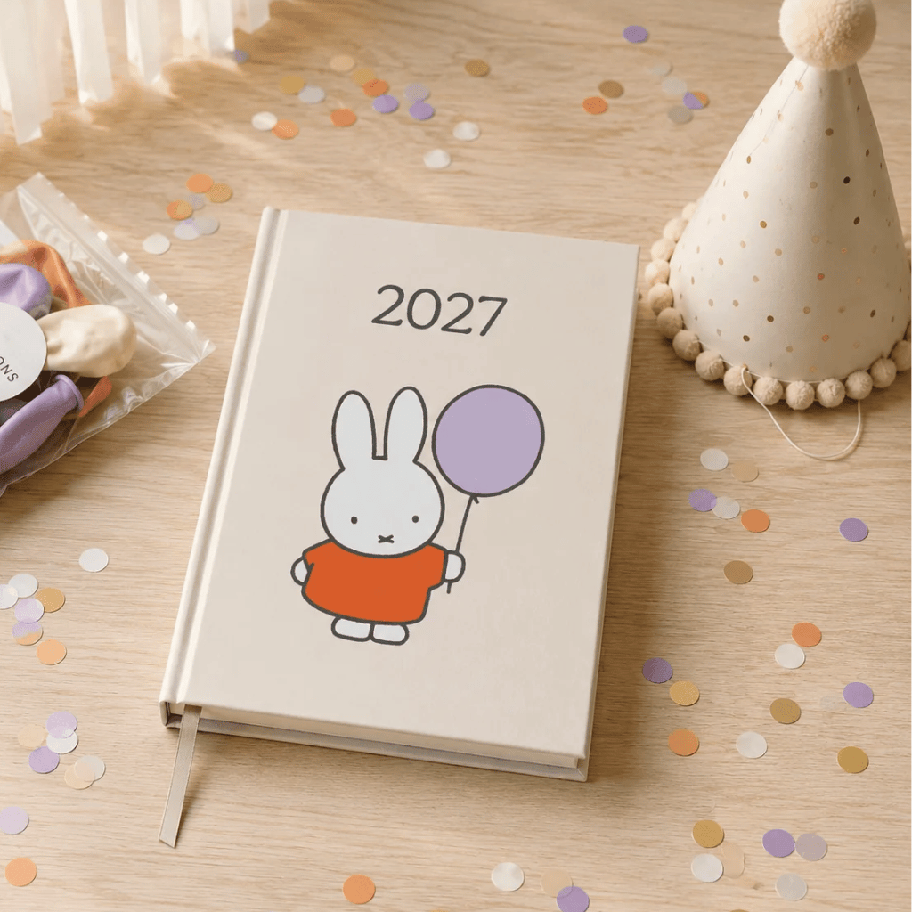 Thumbnail: 2027 Diary Image 7