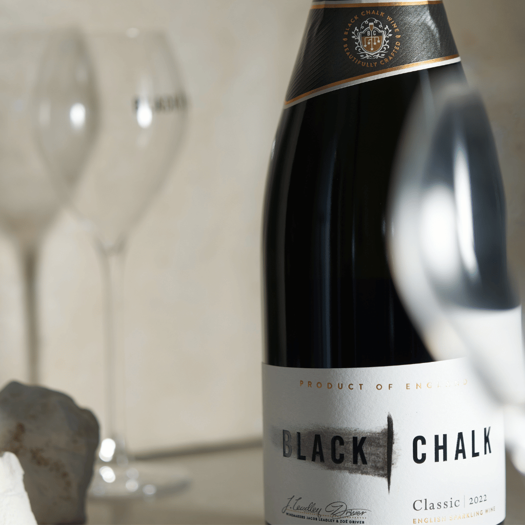 Thumbnail: A bottle of Classic Sparkling Wine Image 2