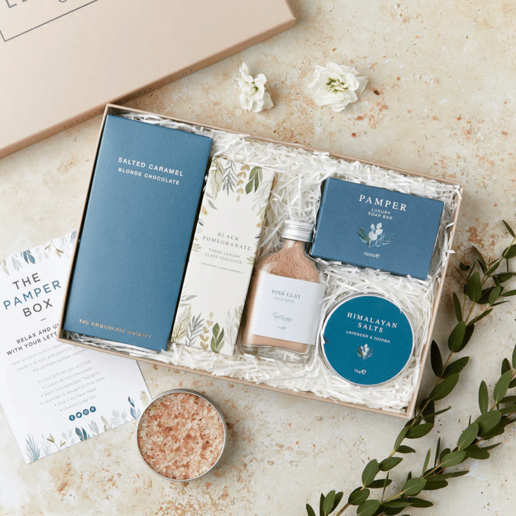 Thumbnail: Pamper gift set Image 1