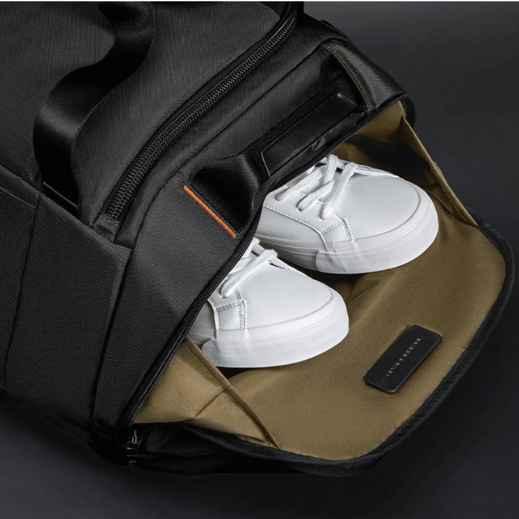 Thumbnail: Travel duffle Image 4