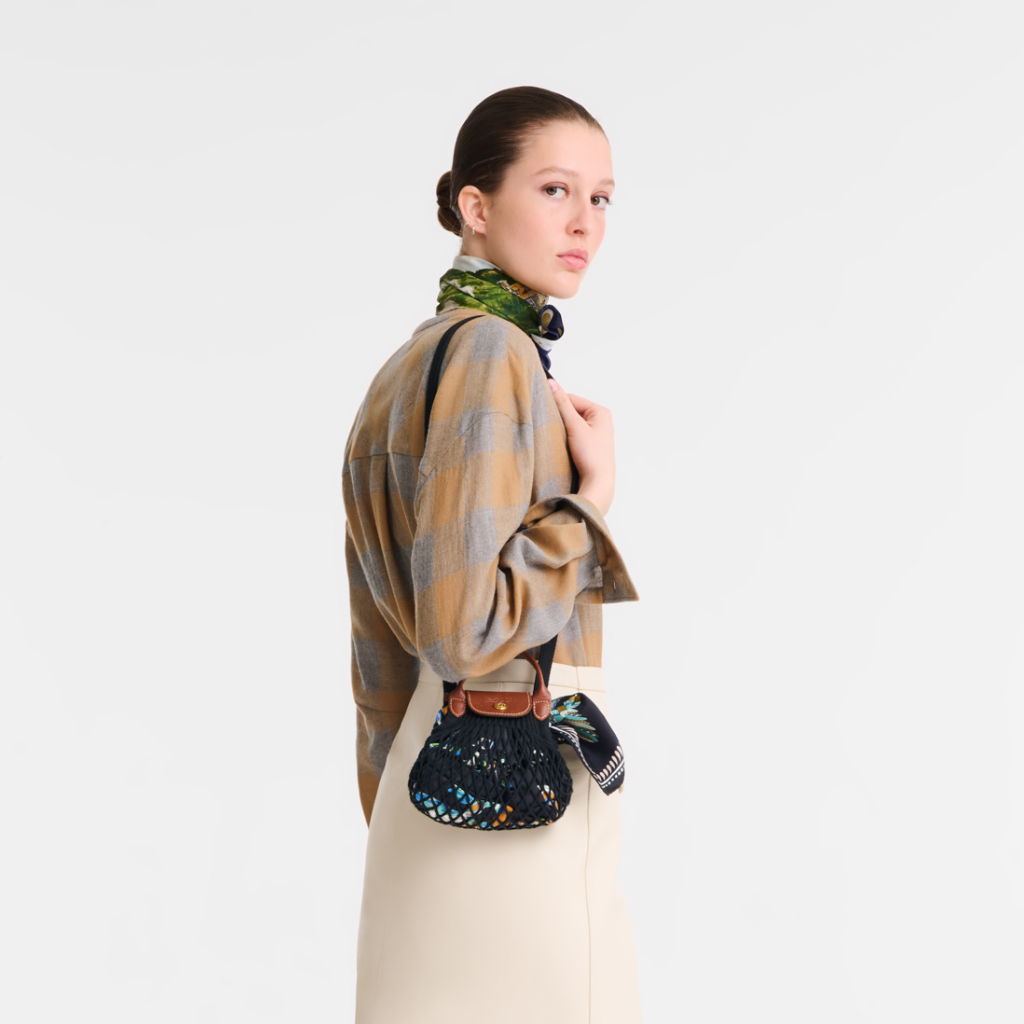 Thumbnail: Le Pliage Filet pouch bag Image 1