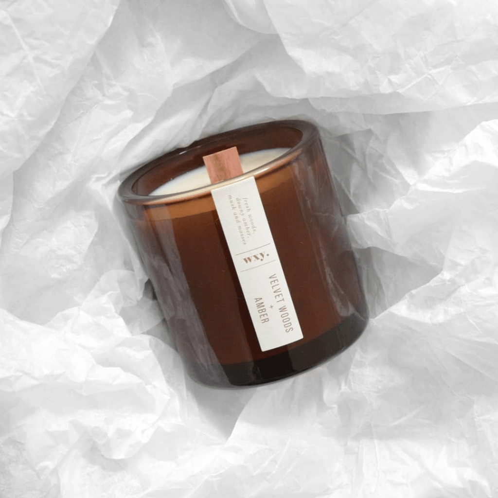 Thumbnail: Amber 5oz candle Image 4