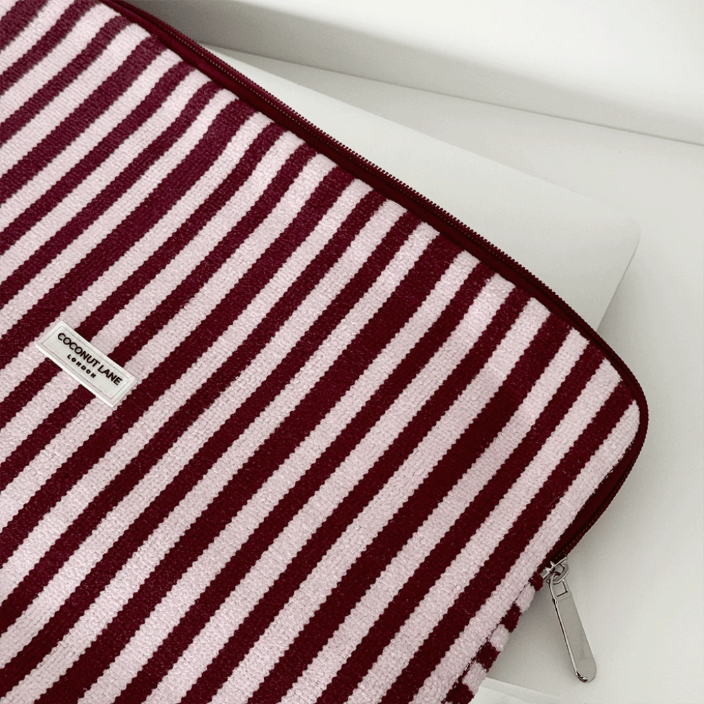 Thumbnail: Textured laptop sleeve Image 7