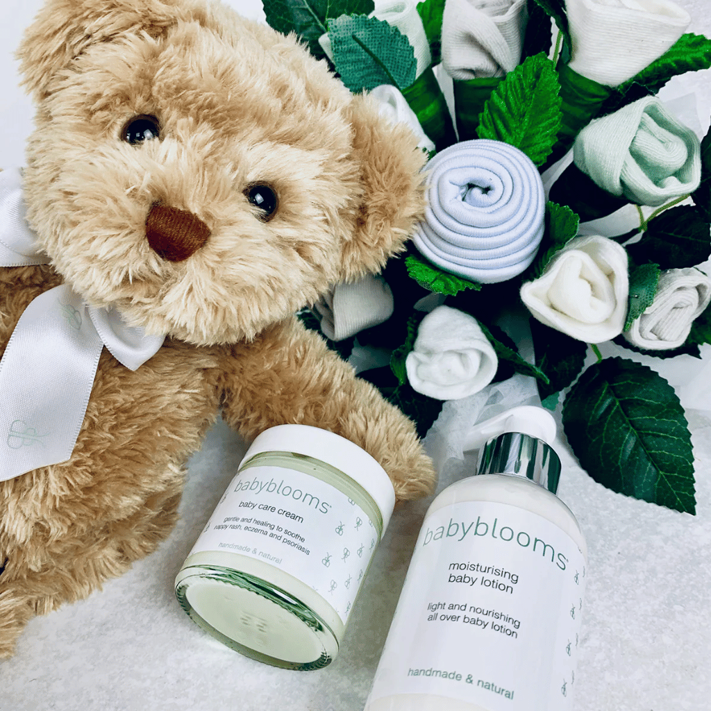 Thumbnail: Bertie bear hamper Image 1