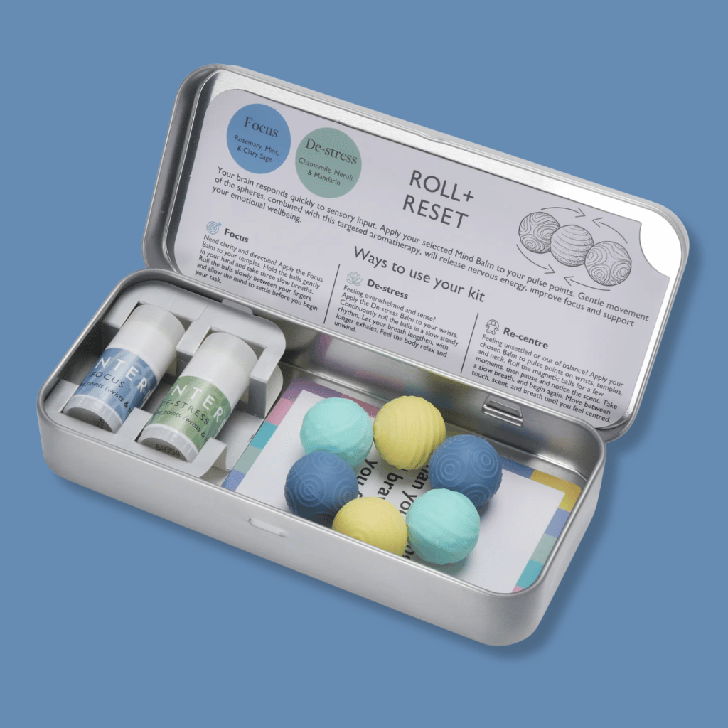 Thumbnail: De-stress aromatherapy fidget set Image 5