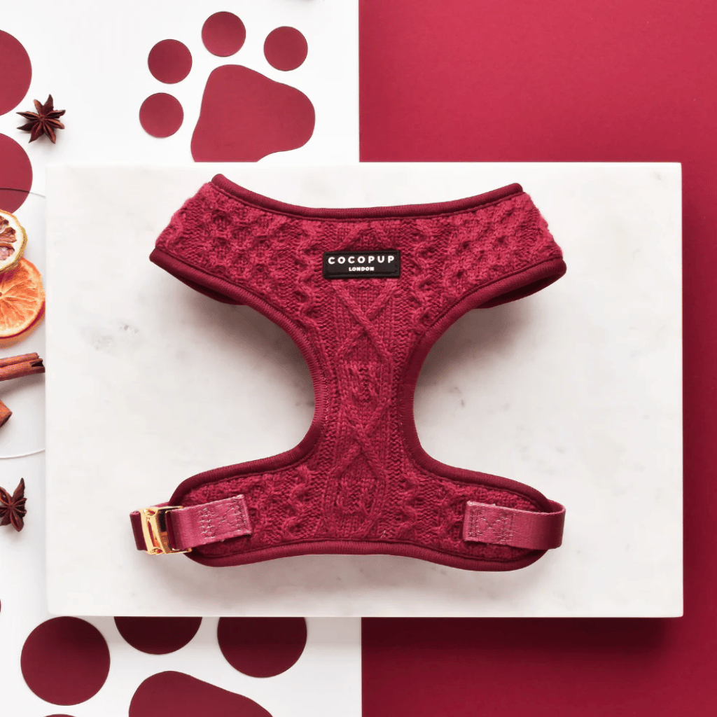 Thumbnail: Cable knit harness Image 8