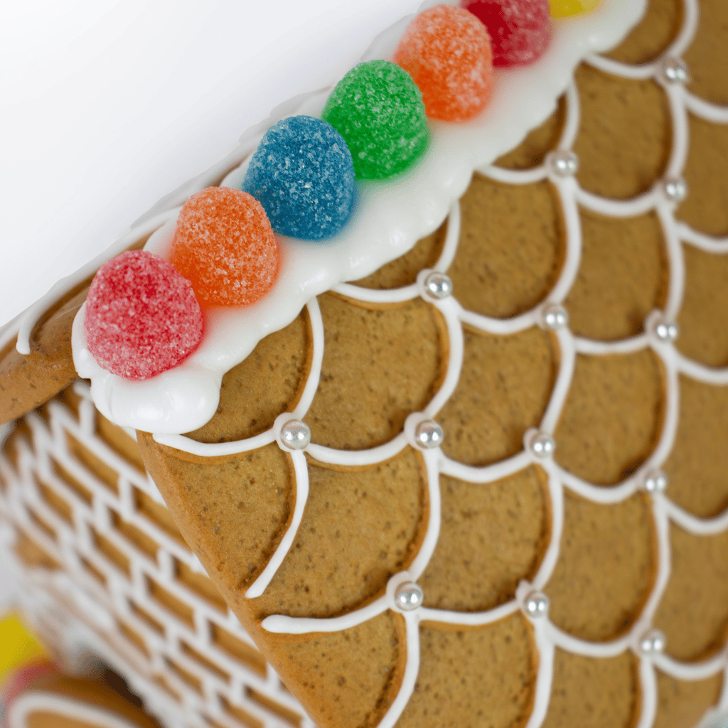 Thumbnail: DIY gingerbread kit Image 3