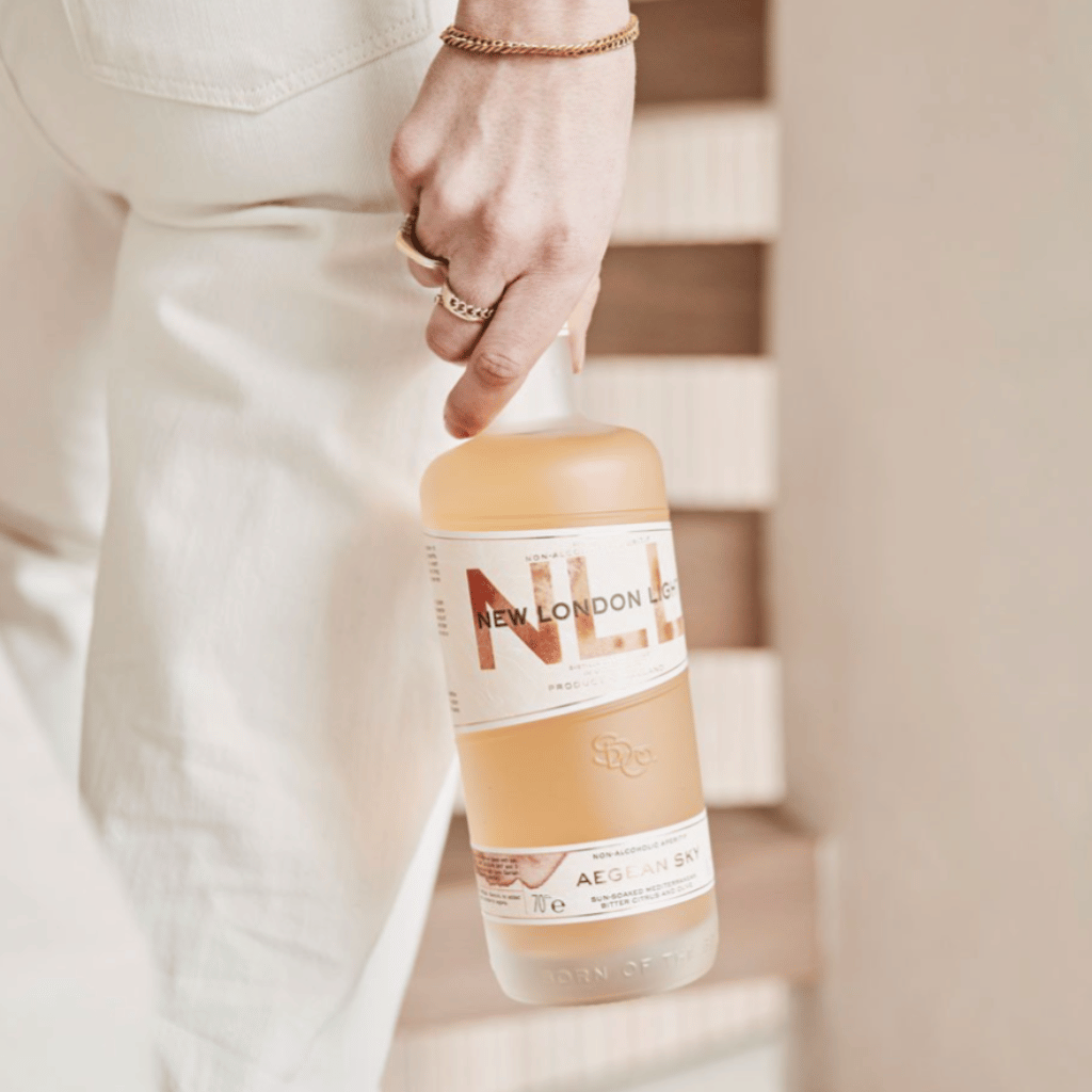 Thumbnail: Non-alcoholic aperitif Image 3