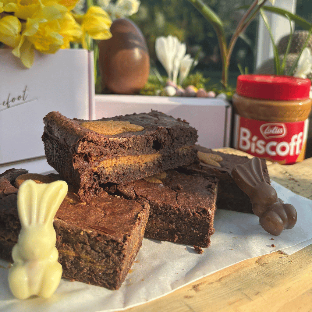 Thumbnail: Box of 4 brownies Image 2