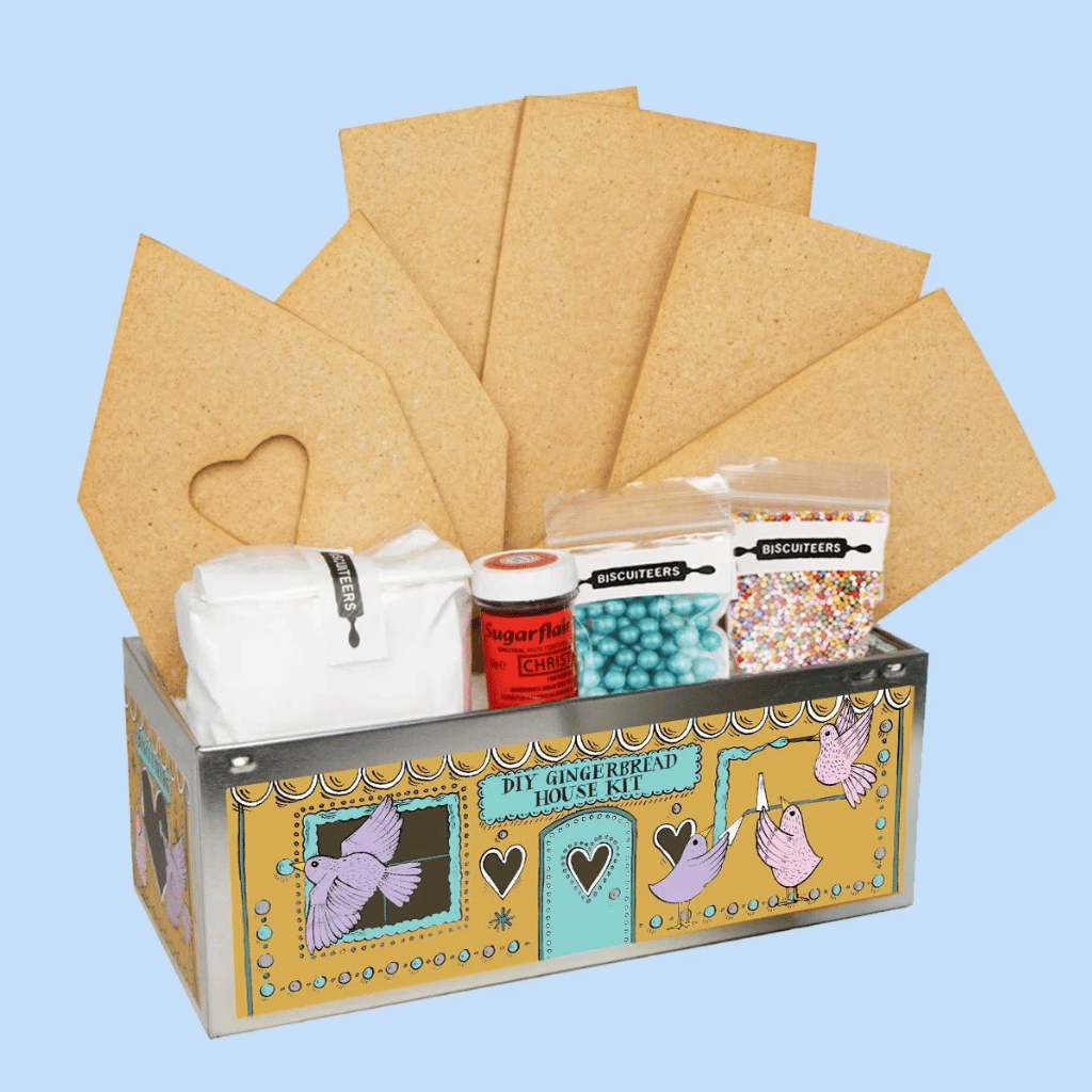 Thumbnail: DIY gingerbread house kit Image 2