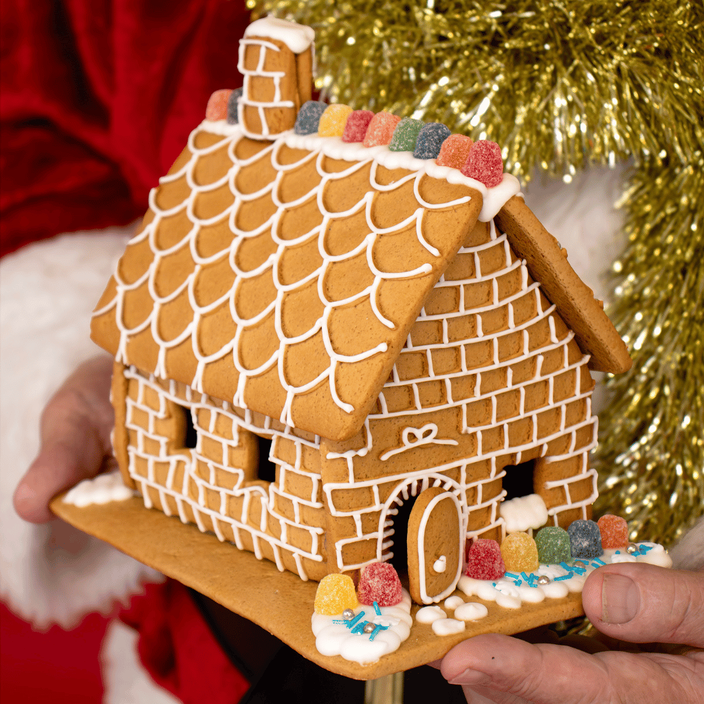 Thumbnail: DIY gingerbread kit Image 2