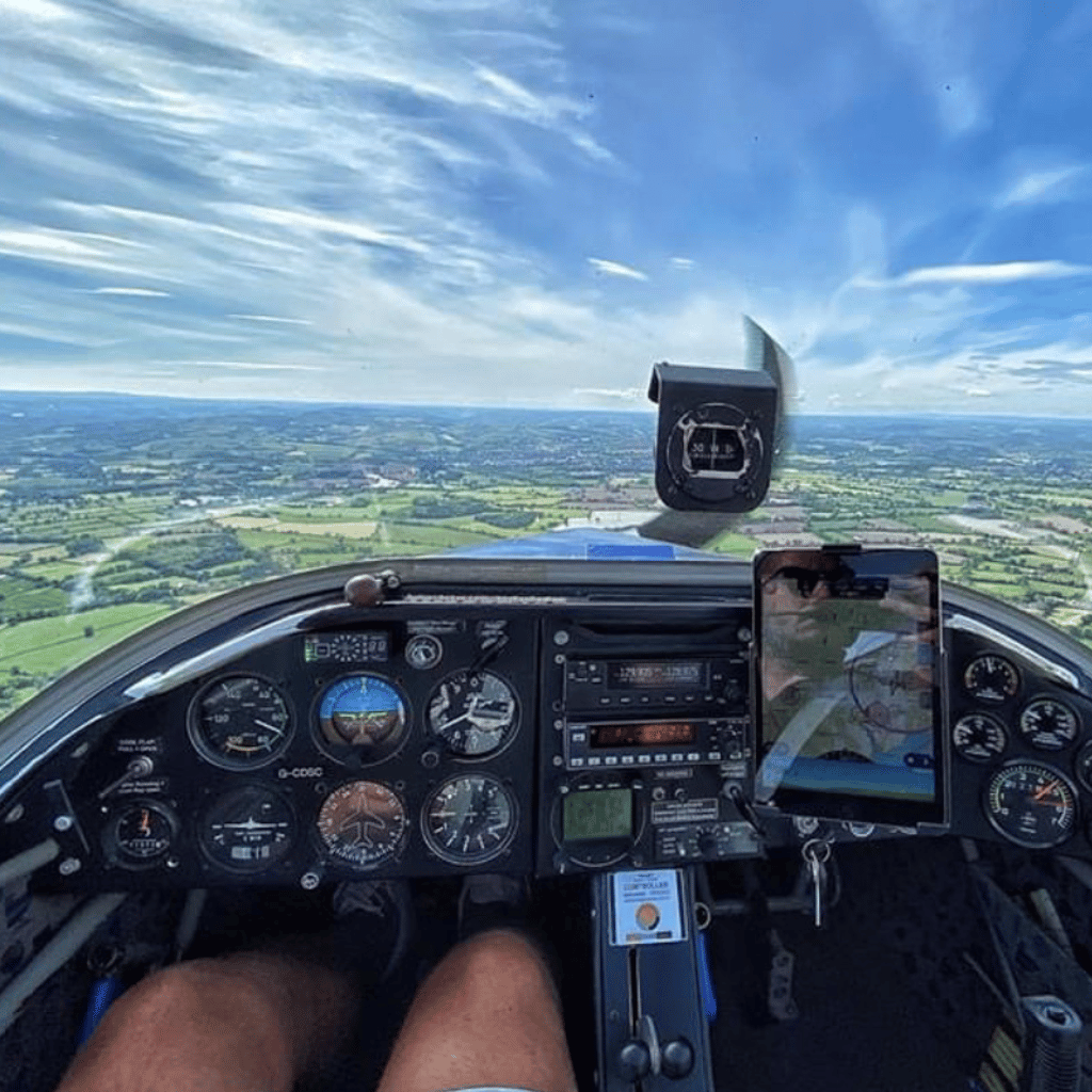 Thumbnail: Extended Flying Lesson Image 2