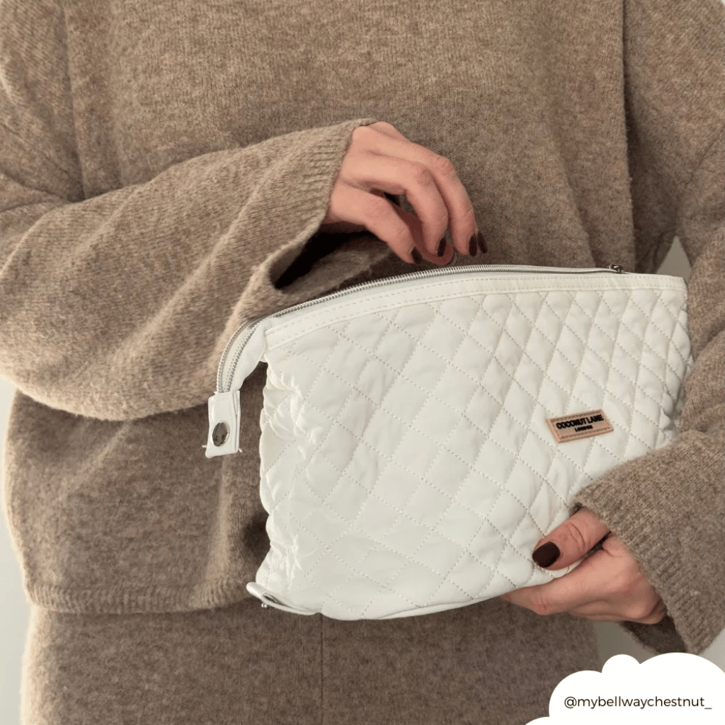 Thumbnail: Expandable makeup bag Image 1