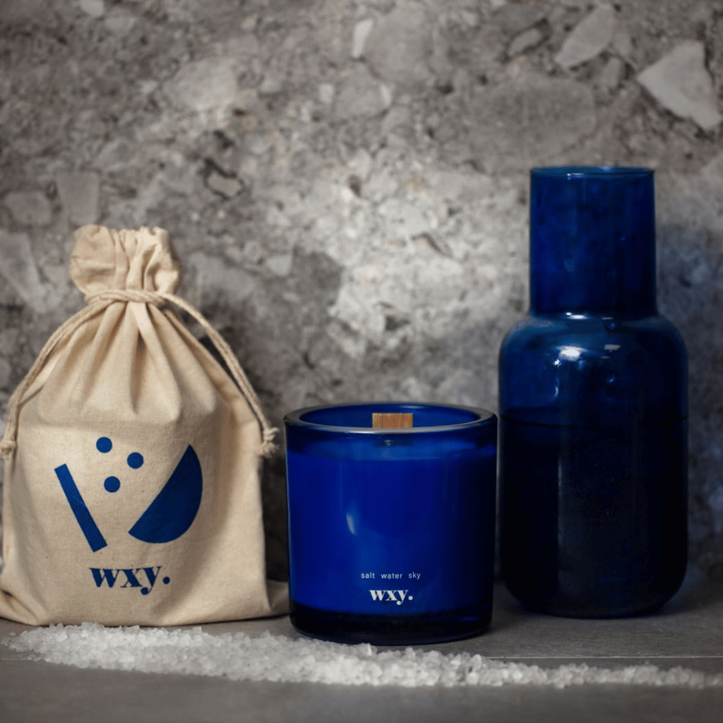 Thumbnail: Roam 12oz candle Image 5