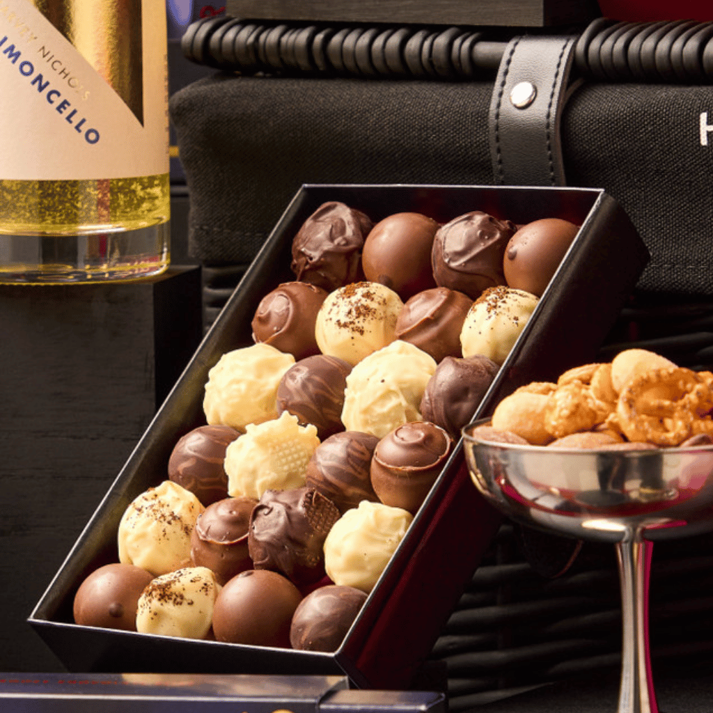Thumbnail: Very Harvey Nichols hamper Image 4