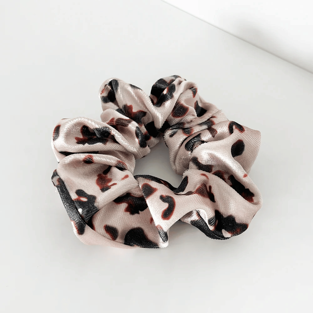 Thumbnail: Hair scrunchie Image 7