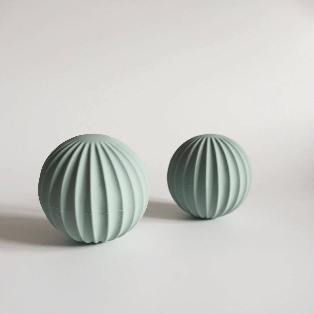 Thumbnail: Weighted pilates ball pair Image 3