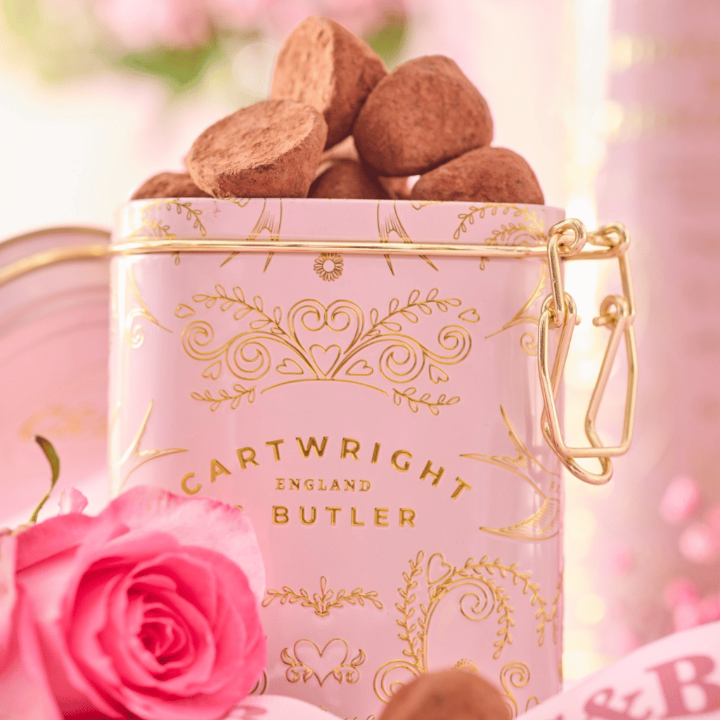 Thumbnail: Chocolate & hazelnut truffles Image 1