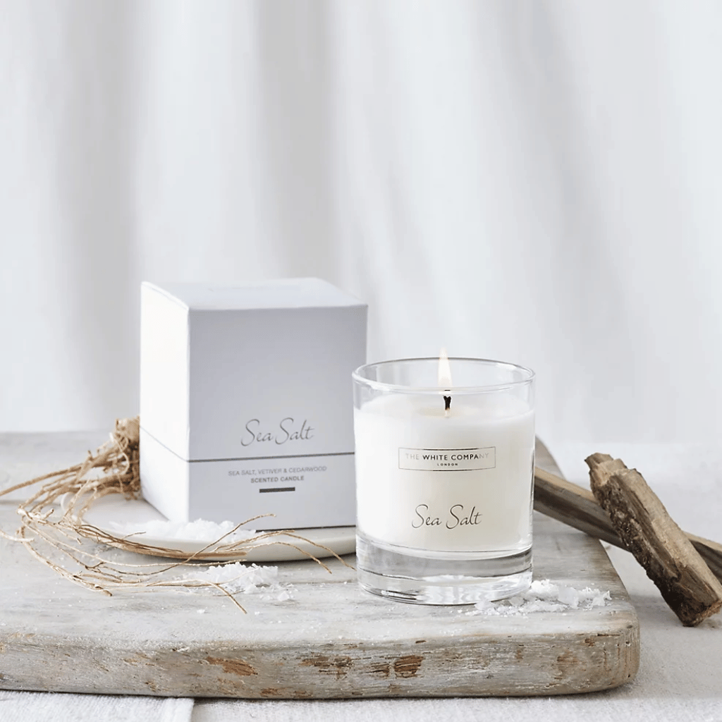 Thumbnail: Signature candle Image 1